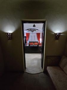 Villa - Sleeps 6 - Heated Pool - Garden - Parking