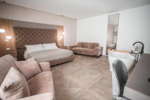 Deluxe Junior Suite