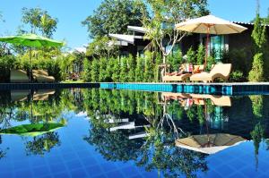 Swimming pool, Family House Zen Boutique Resort in Pai