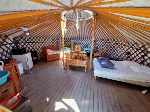 Campings Le Village Insolite yourte et roulotte : photos des chambres