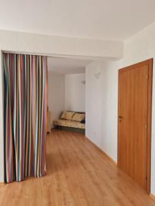 Entire apartment 4pax , sea view, pool