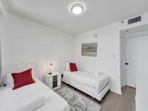 Ocean View Beach Retreat Beach Service 606