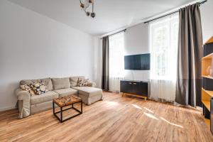 Wooden by OneApartments