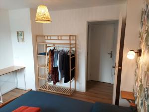 Appartements Traezh - appart-sympa - T3 en plein centre de Ploemeur : photos des chambres