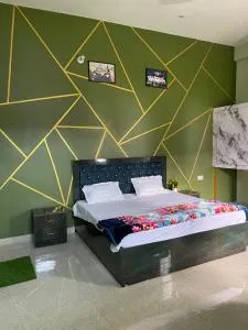 LIMELIGHT RESTAURANT lawn ,lodge and rooms - Bullāwāla