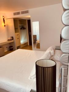 Hotels L'Escale Cote Sud : photos des chambres