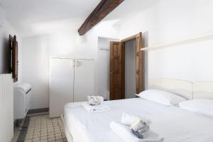 UNYCA - Stairways to Heaven