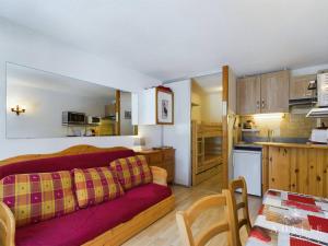 Studio cosy avec balcon, à 50m des pistes, 4 pers, au pied des commerces - FR-1-398-628