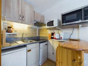 Studio cosy avec balcon, à 50m des pistes, 4 pers, au pied des commerces - FR-1-398-628