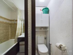 Studio cosy avec balcon, à 50m des pistes, 4 pers, au pied des commerces - FR-1-398-628