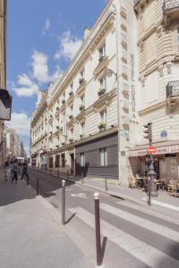 Hotels Hotel Corona -Rodier- : photos des chambres