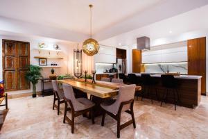 Fully remodeled 12 stories up, First floor retreat