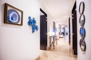 Fully remodeled 12 stories up, First floor retreat