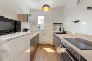 Cosy and Bright Apartment 
