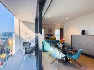 Mercury Tower Exclusive 1BR with Rooftop Pool by ArcoBnb
