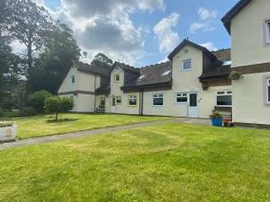 Cunninghame House - Uplawmoor