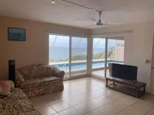 La Casa del Risco - Playa Azul