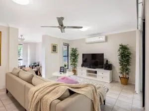 Peaceful Family Entertained house at Parkinson - Doolandella