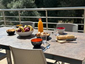 Appartement au calme à 1km du port de Bonifacio