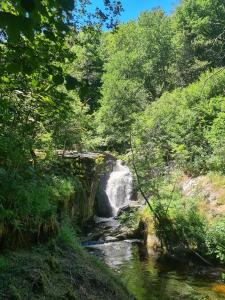 Maisons de vacances Le paradis cache du Limousin Gite Camino 4 pers : photos des chambres