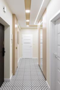 Quiet Apartment on the Main Square, 2 Bathrooms