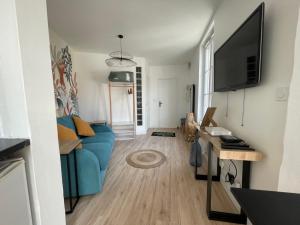 Appartements ​Coeur de ville ! Coeur de l'Oise​​ ! Moderne & fonctionnel​ : photos des chambres