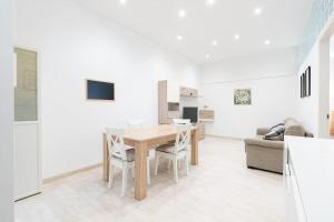 A 10 min da San Giovanni Casa Indipendente