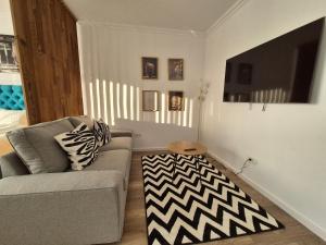 Cozy Sunset near Calea Victoriei