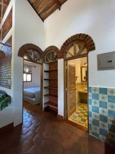 La casa de ladrillo, Las Planadas near Yankee Beach