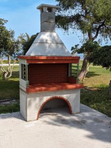 ThemiLia Beachfront, Luxury House