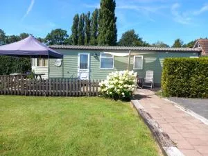 Locatie Het Knooppunt Engelse Chalet - Niebert