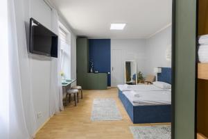 Є світло, Кондиціонер, Центр