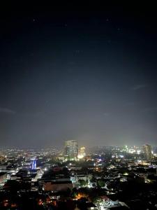 Stylish and Cozy Room at TheLoop Tower-25th Floor