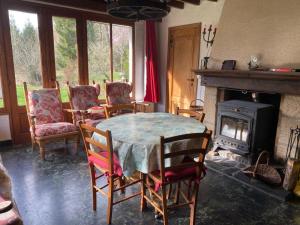 PROPRIETE BORDEE DETANGS, PROPICE A LA DETENTE