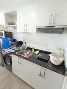 University Belt Cozy Studio at Vista Recto-33rd Floor