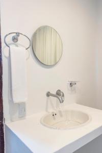 Hotel San Luis Beach House By OxoHotel