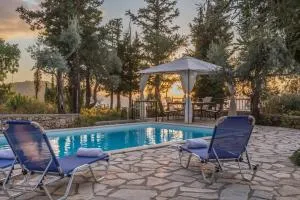 Agios Nikitas Nature Villas - Komílion