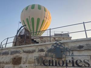 Memories Cave House Adults Only Plus 12