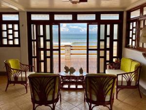 Casa La Vida, frente al mar