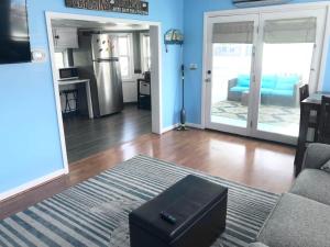 1655 Ocean Lakes Pet Friendly Golf Cart Included-Beach Bum