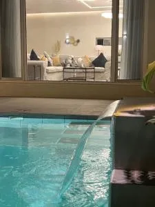 Cove Chalet 1شاليه كوڤ - At Turbaibil