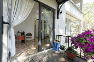 Biệt Thự (Villa)