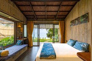Nomia Garden Retreats - Khu nghỉ dưỡng hồ Trị An