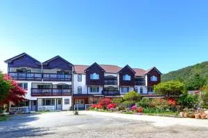 Muju Snow Country Pension - Samgong-ni