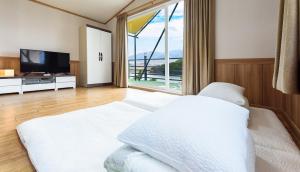 Gurye Jirisan Hosu Resort Pension