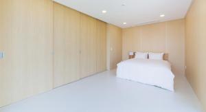 The Mare Pool Villa Pension