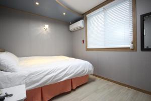 Haenam World Pension