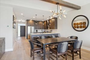 Highlands of the Smokies 306 3br