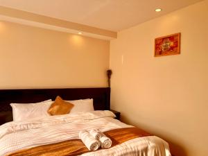 Pancha Buddha Service Apartments and Rooms