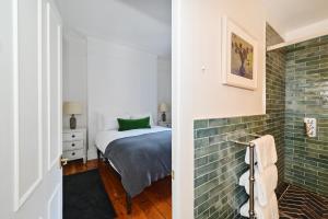 Charming West End Residence in Peaceful Fitzrovia